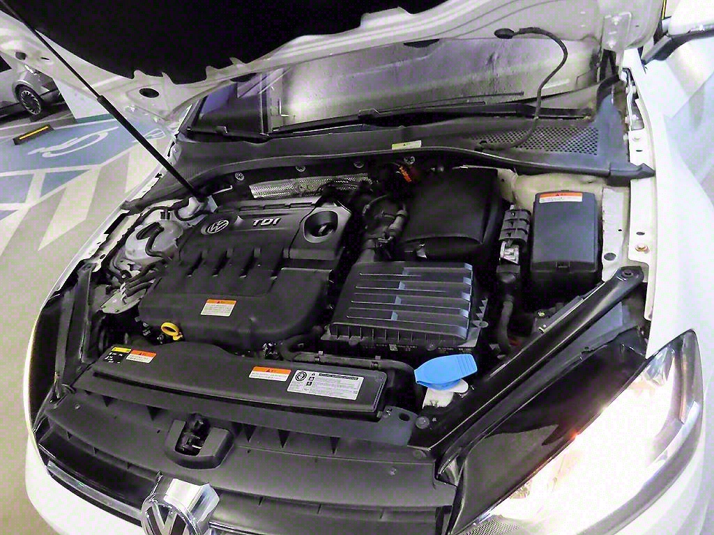 Volkswagen Golf 2015 Blanco - Importación desde Corea - HF Imports Iquique - Foto 19