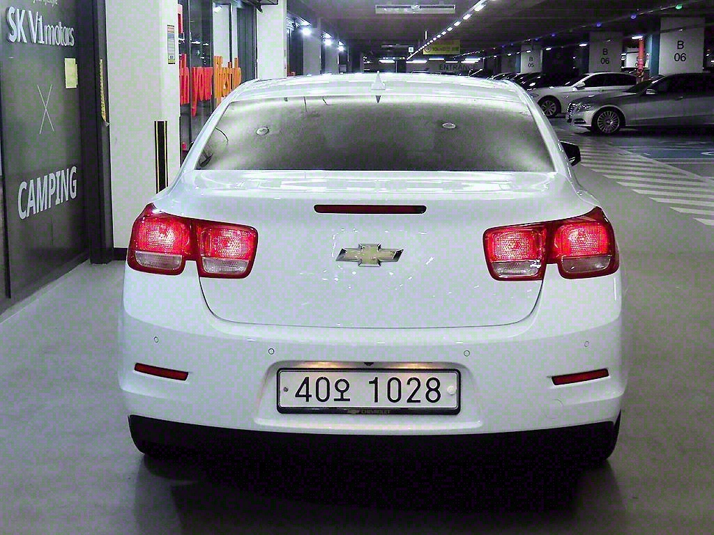 Chevrolet Malibu - Vista 5