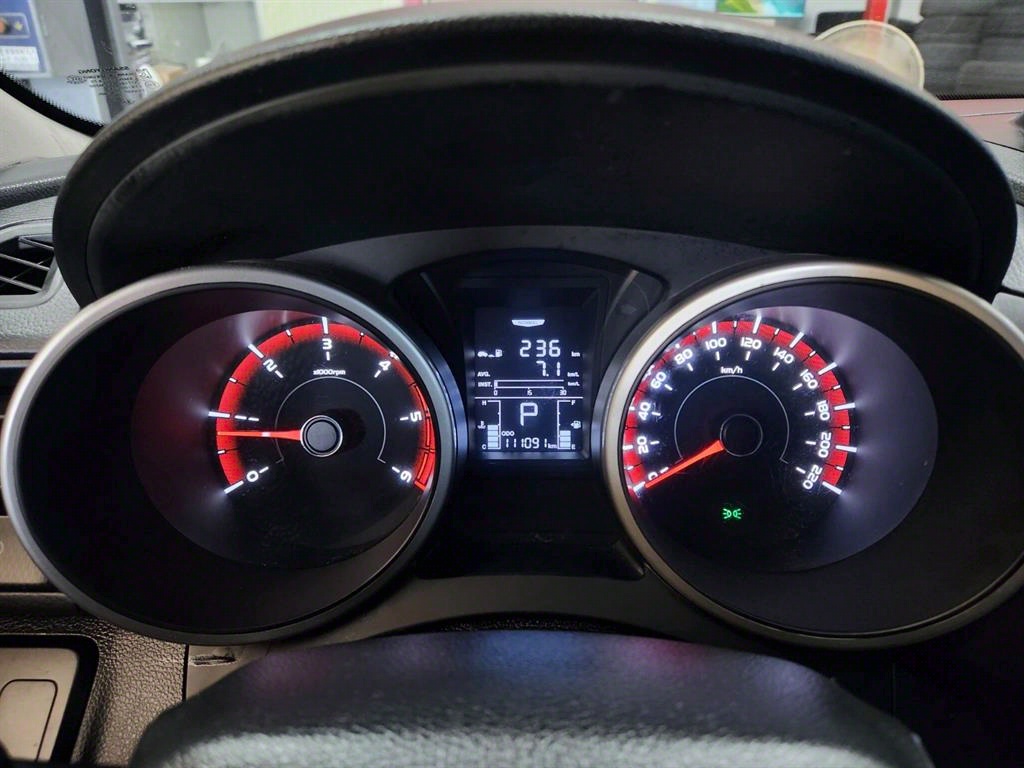 Ssangyong Tivoli - Vista 6