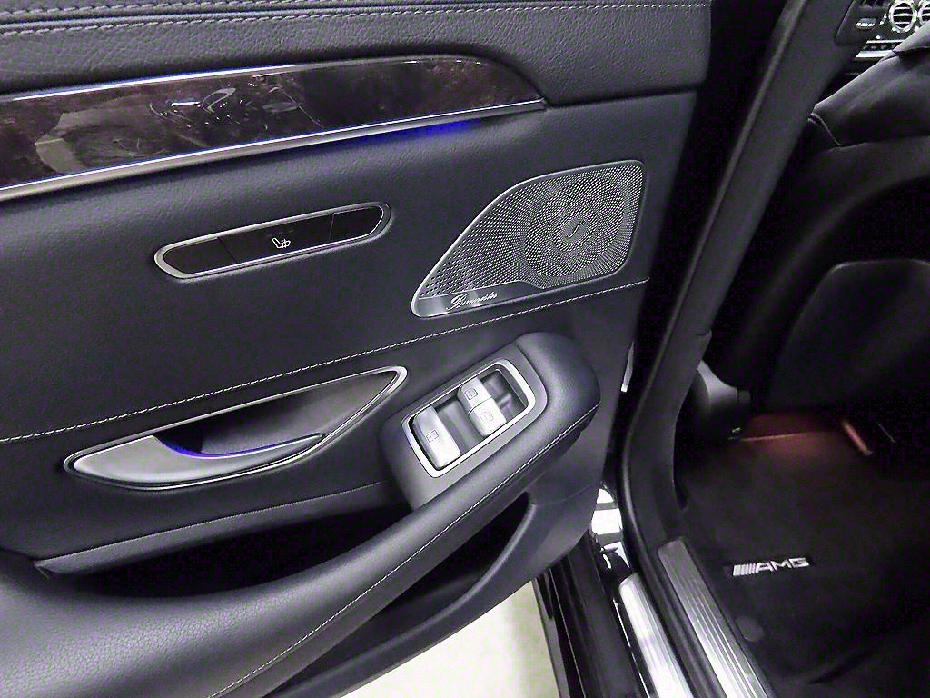 Mercedes Benz S Class - Vista 12