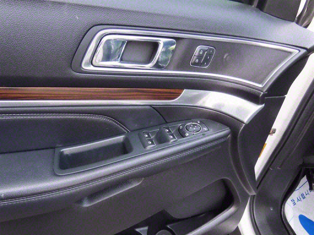 Ford Explorer 2016 Blanco - Importación desde Corea - HF Imports Iquique - Foto 13