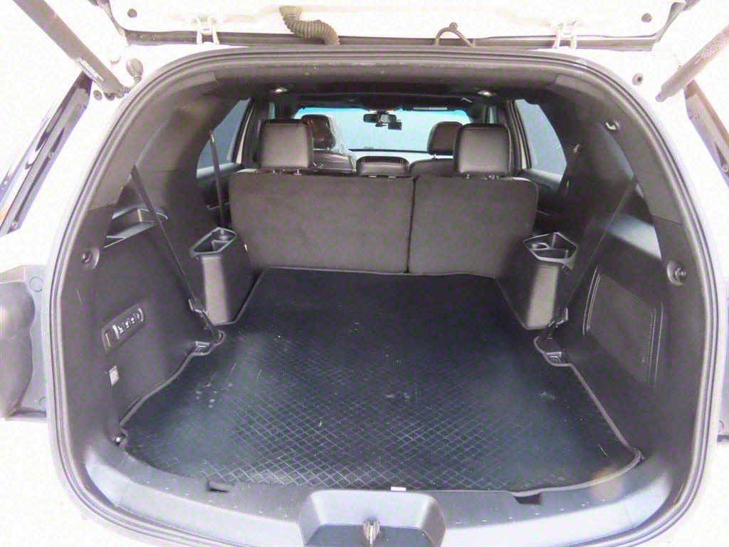 Ford Explorer - Vista 9