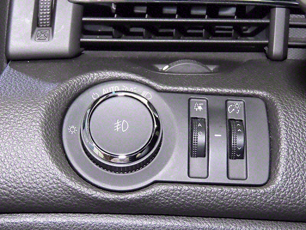 Chevrolet Malibu 2012 Blanco - Importación desde Corea - HF Imports Iquique - Foto 13