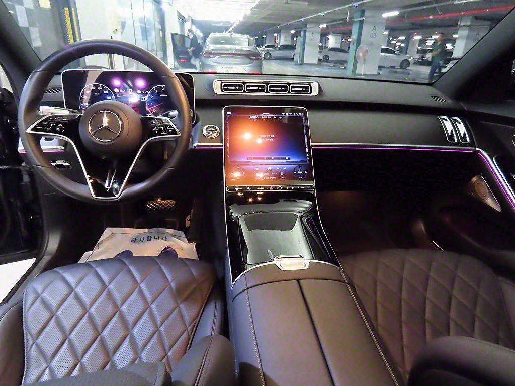 Mercedes Benz S Class - Vista 10