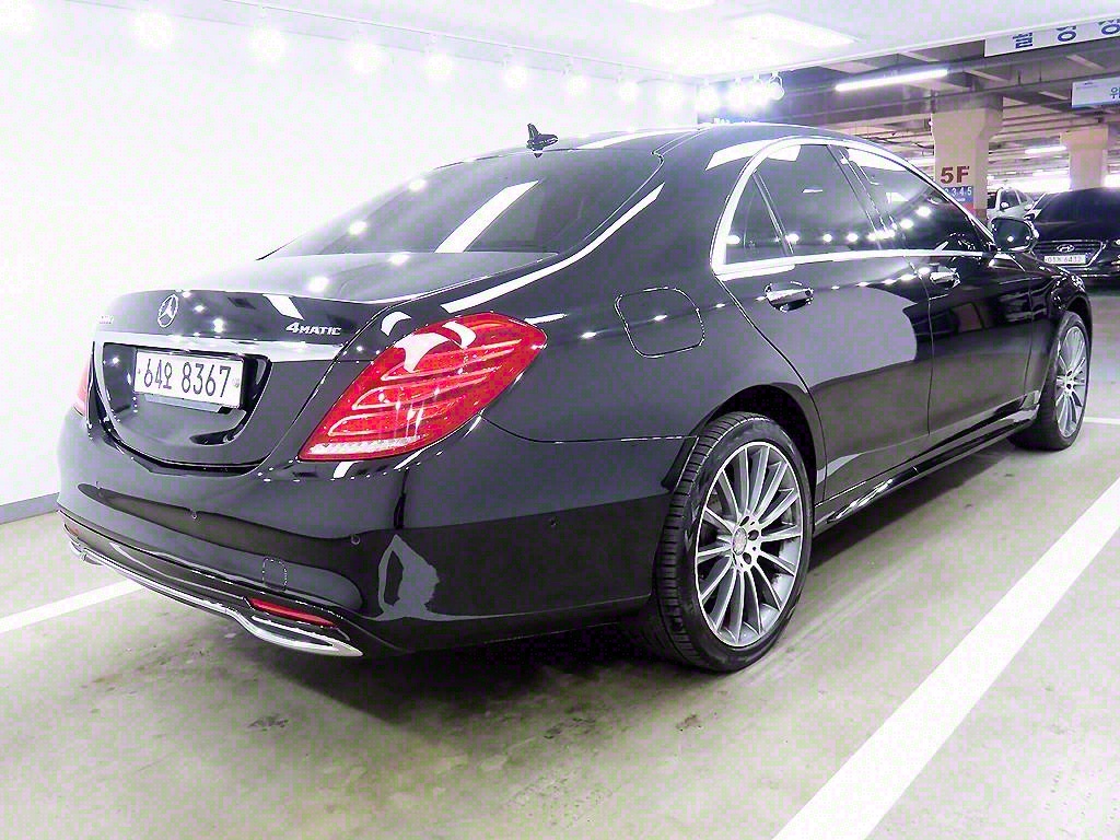 Mercedes Benz S Class - Vista 4