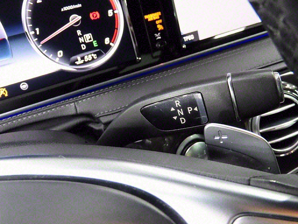 Mercedes Benz S Class - Vista 10