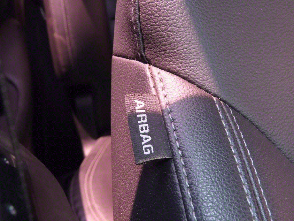 KIA Carens 2017 Plateado - Importación desde Corea - HF Imports Iquique - Foto 14