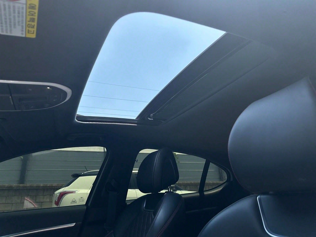 Genesis G70 2018 skyblue - Importación desde Corea - HF Imports Iquique - Foto 14