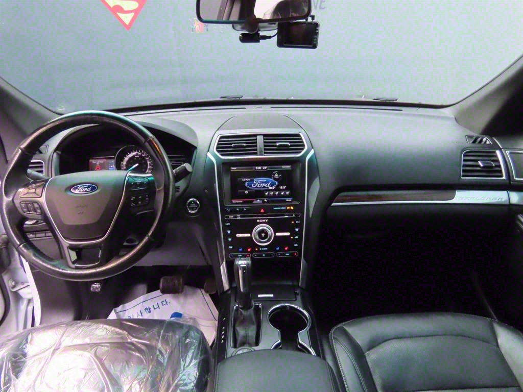 Ford Explorer 2016 Blanco - Importación desde Corea - HF Imports Iquique - Foto 9