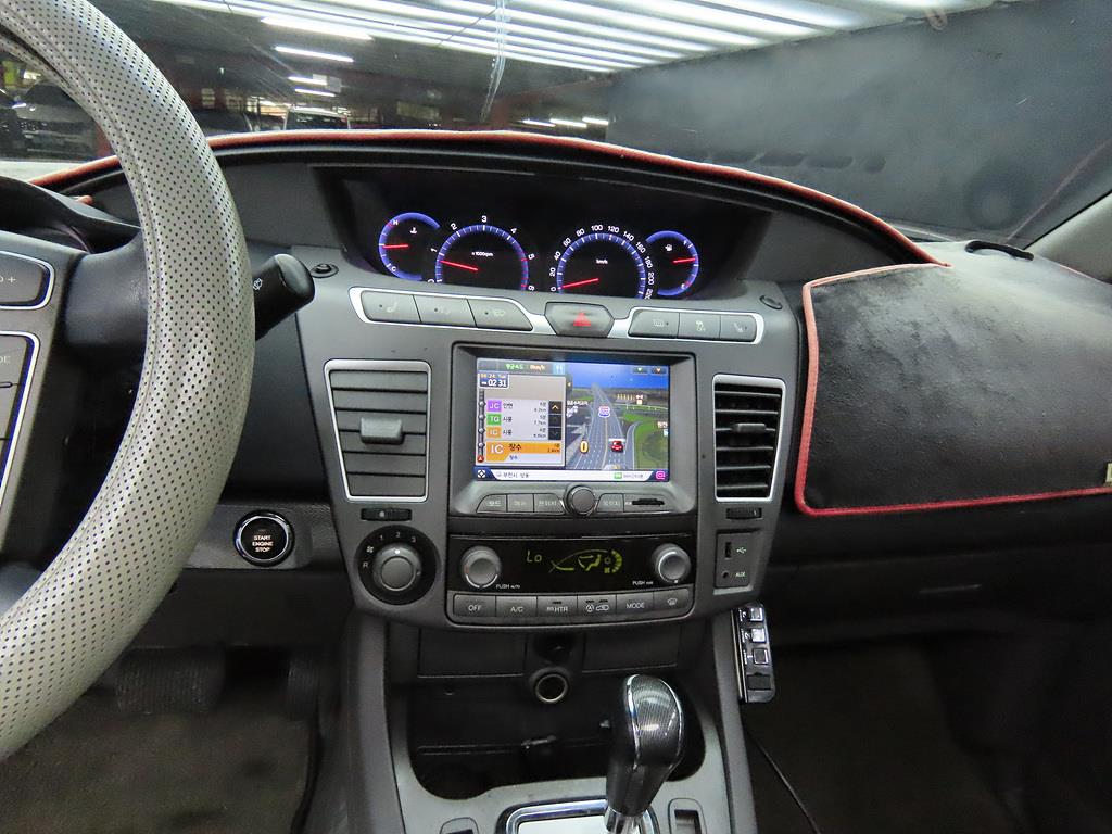 Ssangyong Korando - Vista 10