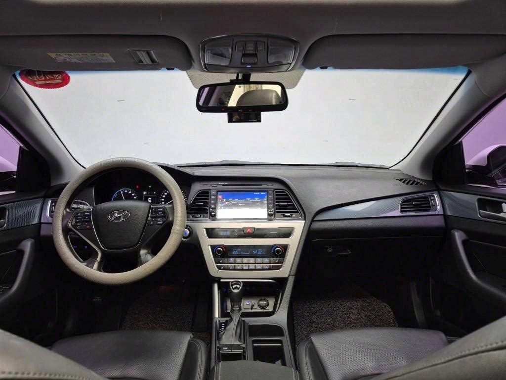 HYUNDAI Sonata - Vista 7