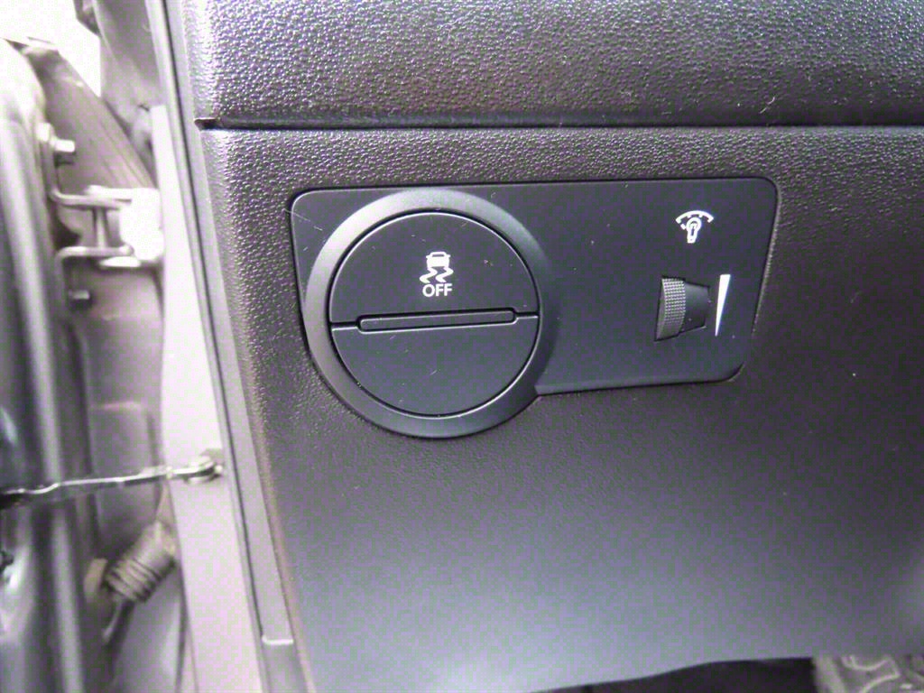 HYUNDAI Genesis 2011 Gris - Importación desde Corea - HF Imports Iquique - Foto 12