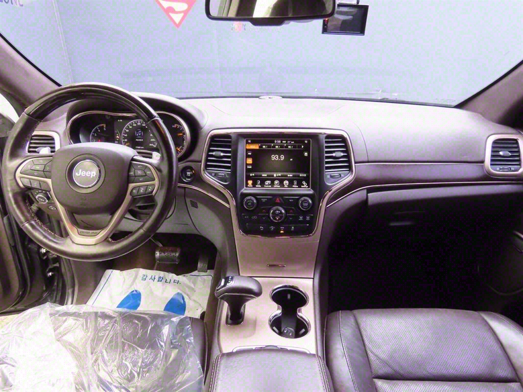 Jeep Cherokee 2015 Negro - Importación desde Corea - HF Imports Iquique - Foto 8