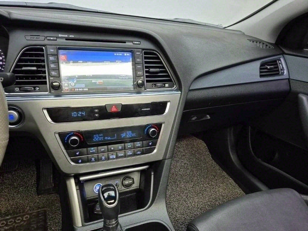 HYUNDAI Sonata - Vista 10