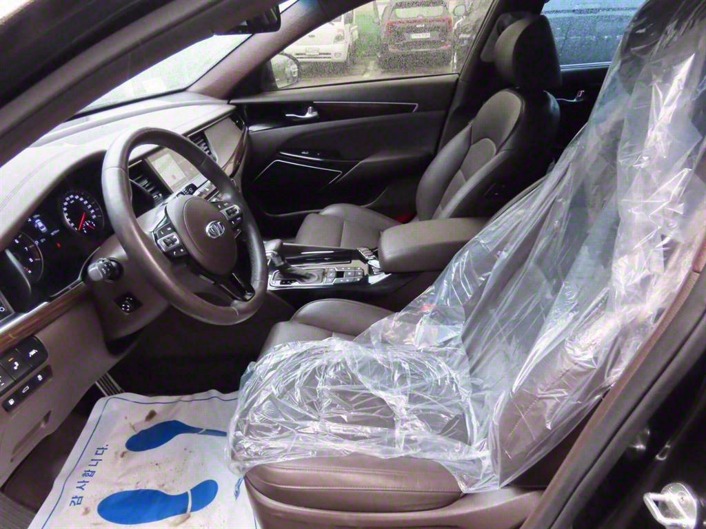 KIA K7 2018 Negro - Importación desde Corea - HF Imports Iquique - Foto 10