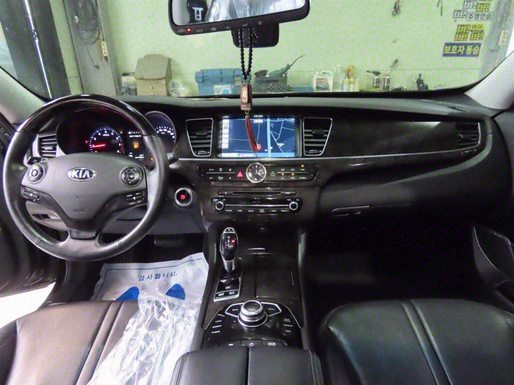 KIA K9 2015 Negro - Importación desde Corea - HF Imports Iquique - Foto 7