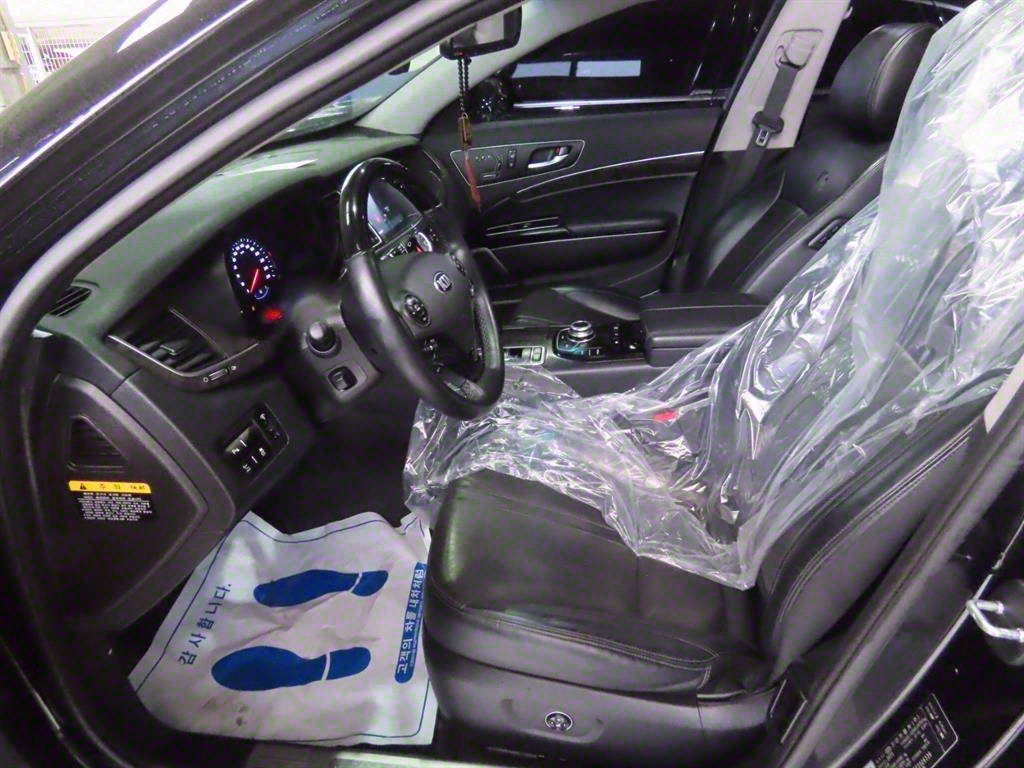 KIA K9 2015 Negro - Importación desde Corea - HF Imports Iquique - Foto 10