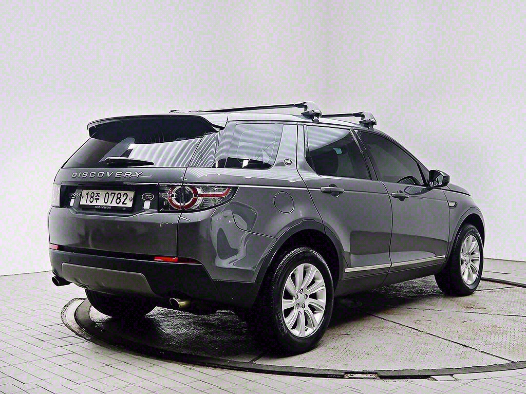 Land Rover Discovery Sports - Vista 7