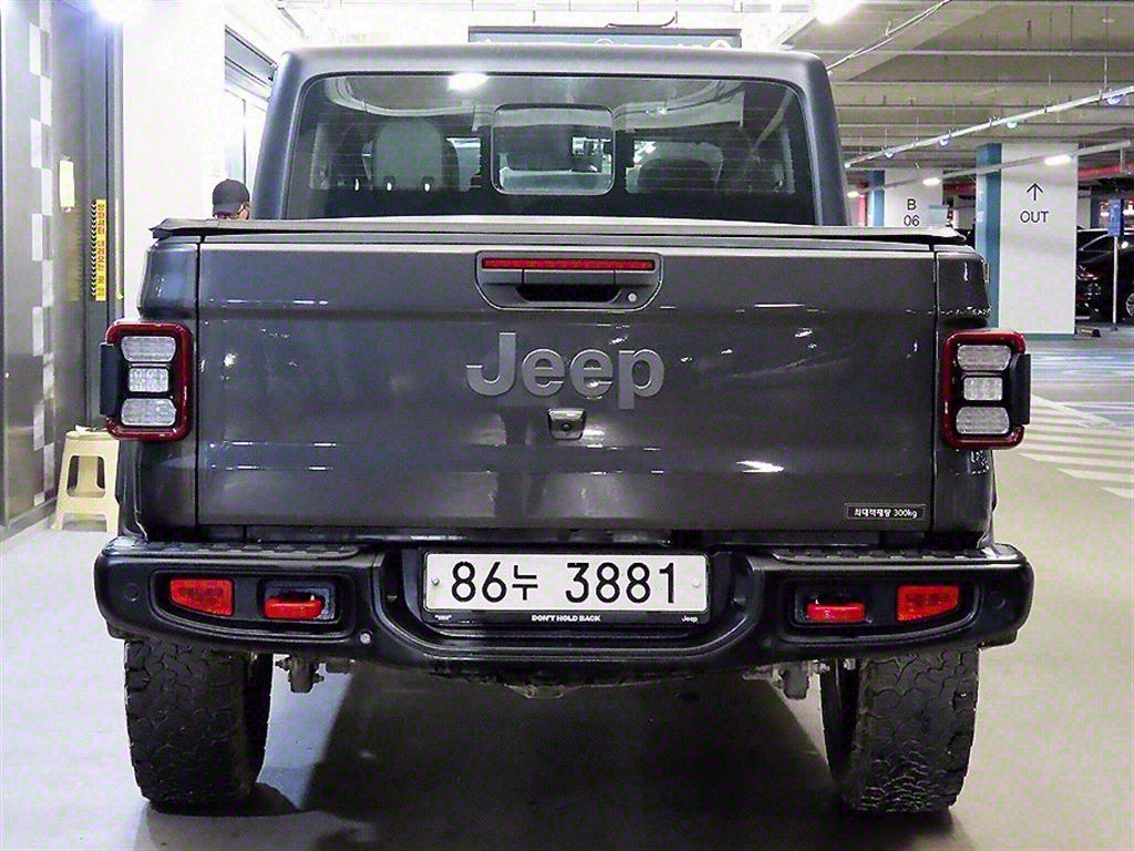 Jeep Gladiator - Vista 5