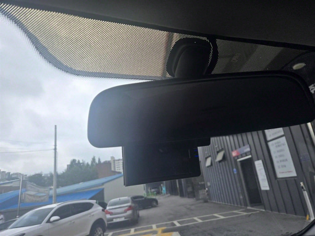 HYUNDAI Starex - Vista 7