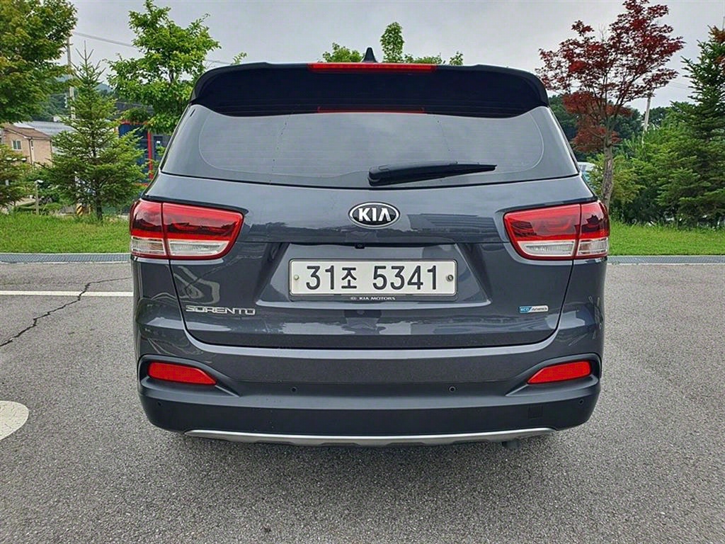 KIA Sorento - Vista 5