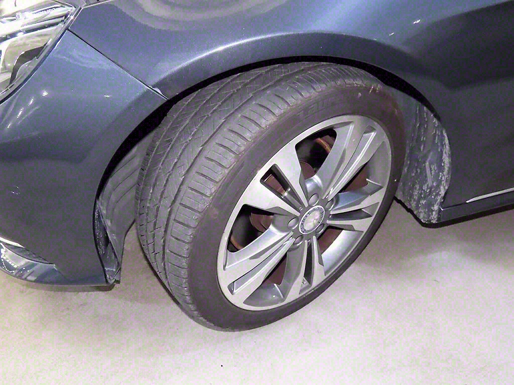 Mercedes Benz E class 2014 Gris - Importación desde Corea - HF Imports Iquique - Foto 20