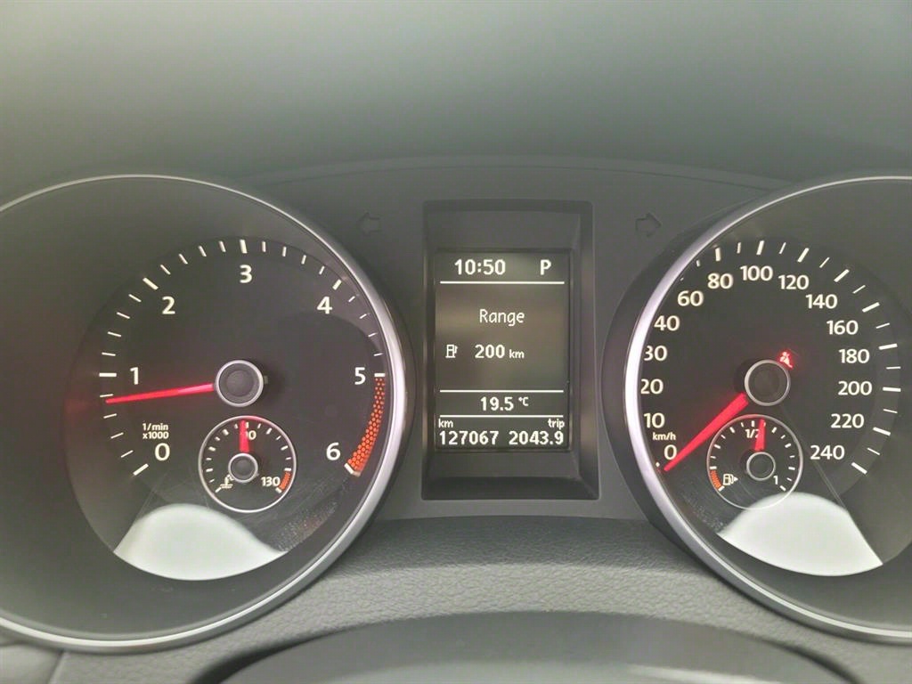 Volkswagen Golf - Vista 8