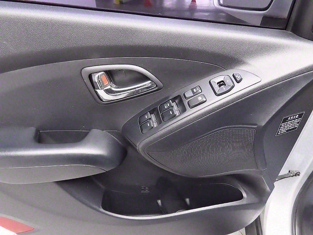 HYUNDAI Tucson 2012 Gris - Importación desde Corea - HF Imports Iquique - Foto 11