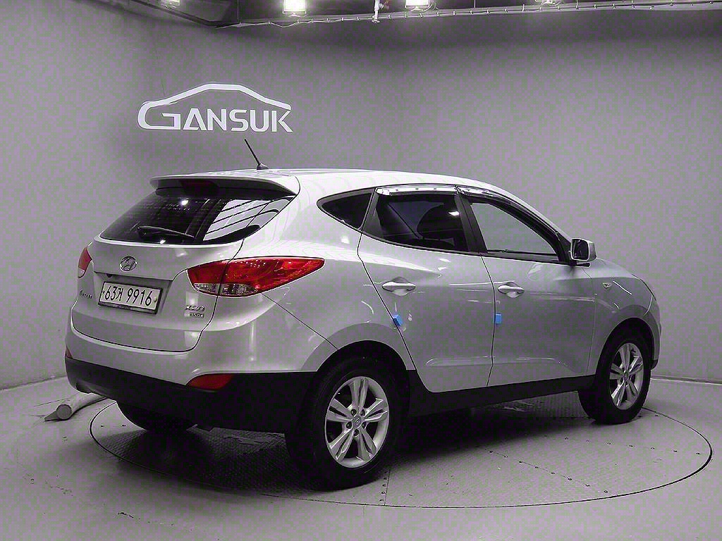 HYUNDAI Tucson - Vista 7