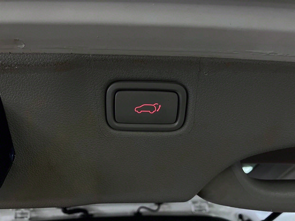 KIA Carnival 2016 Blanco - Importación desde Corea - HF Imports Iquique - Foto 18