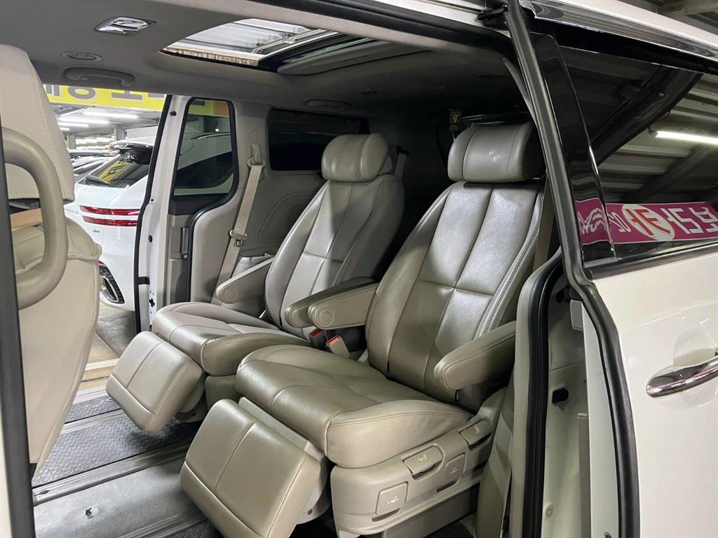 KIA Carnival 2016 Blanco - Importación desde Corea - HF Imports Iquique - Foto 20