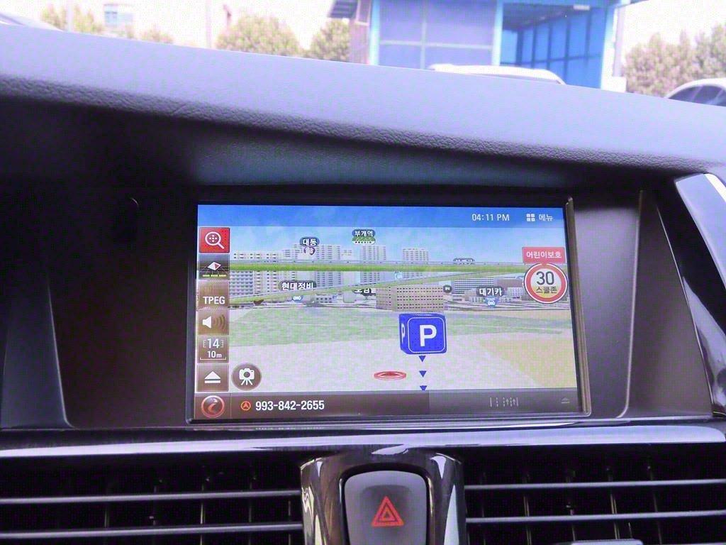 SAMSUNG SM7 - Vista 11