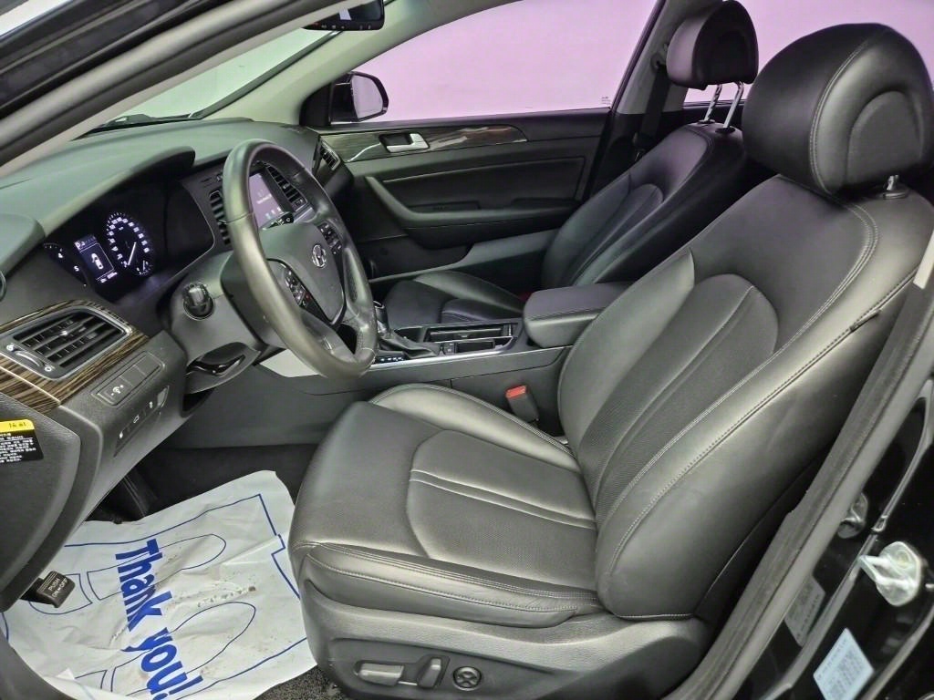 HYUNDAI Sonata - Vista 11