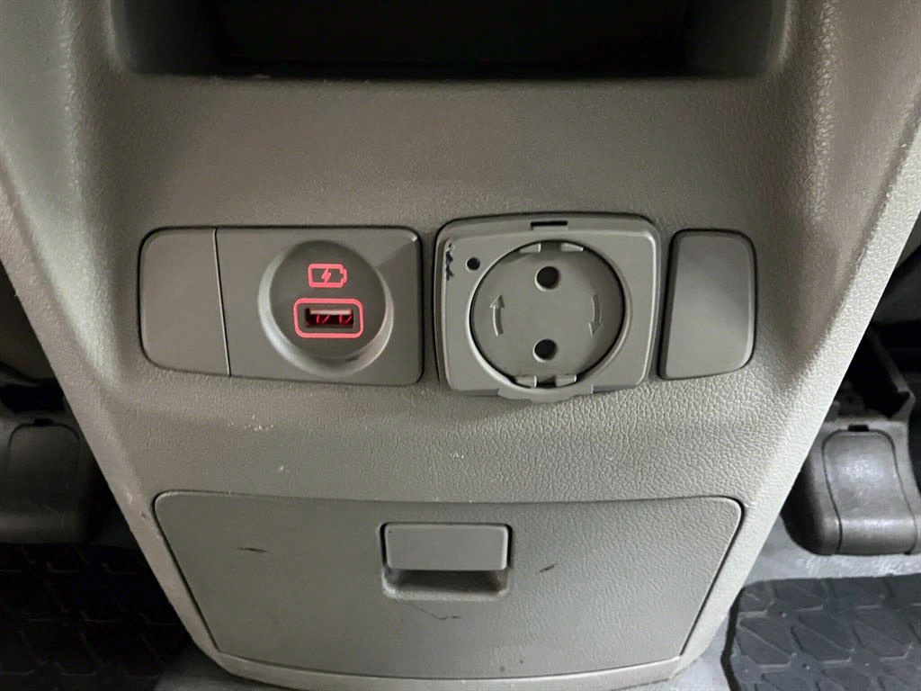 KIA Carnival 2016 Blanco - Importación desde Corea - HF Imports Iquique - Foto 16