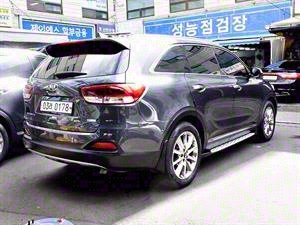 KIA Sorento - Vista 8
