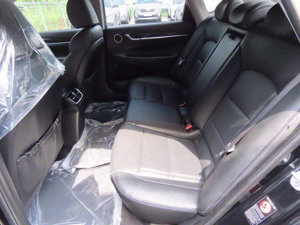 HYUNDAI Grandeur - Vista 9