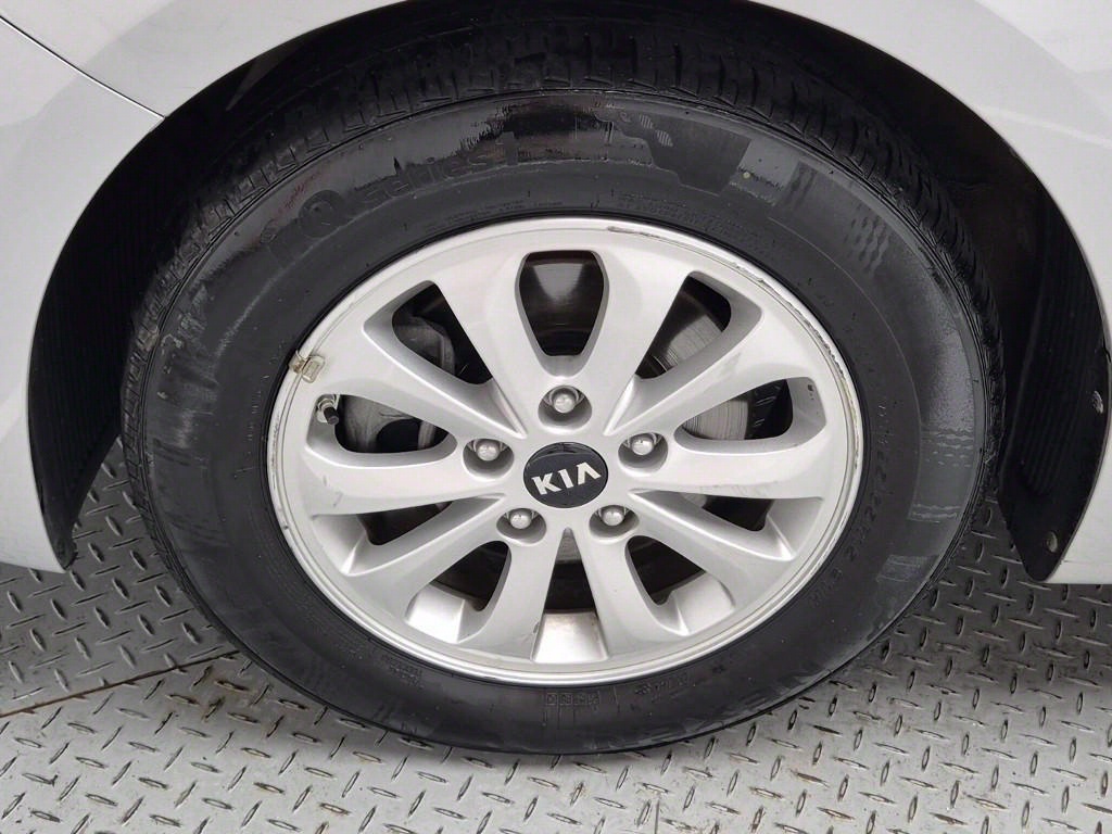 KIA K3 2018 Gris - Importación desde Corea - HF Imports Iquique - Foto 18