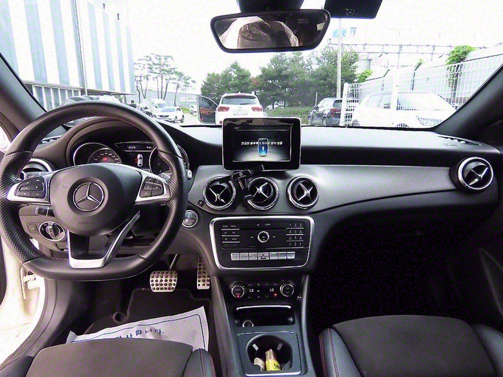 Mercedes Benz CLA Class - Vista 7