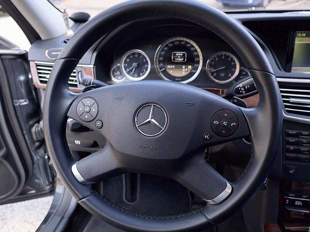 Mercedes Benz E class 2012 Gris - Importación desde Corea - HF Imports Iquique - Foto 8