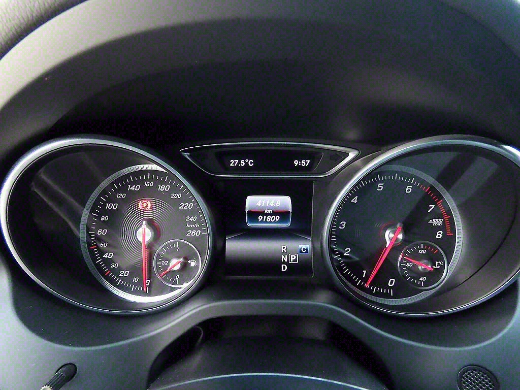 Mercedes Benz CLA Class - Vista 10