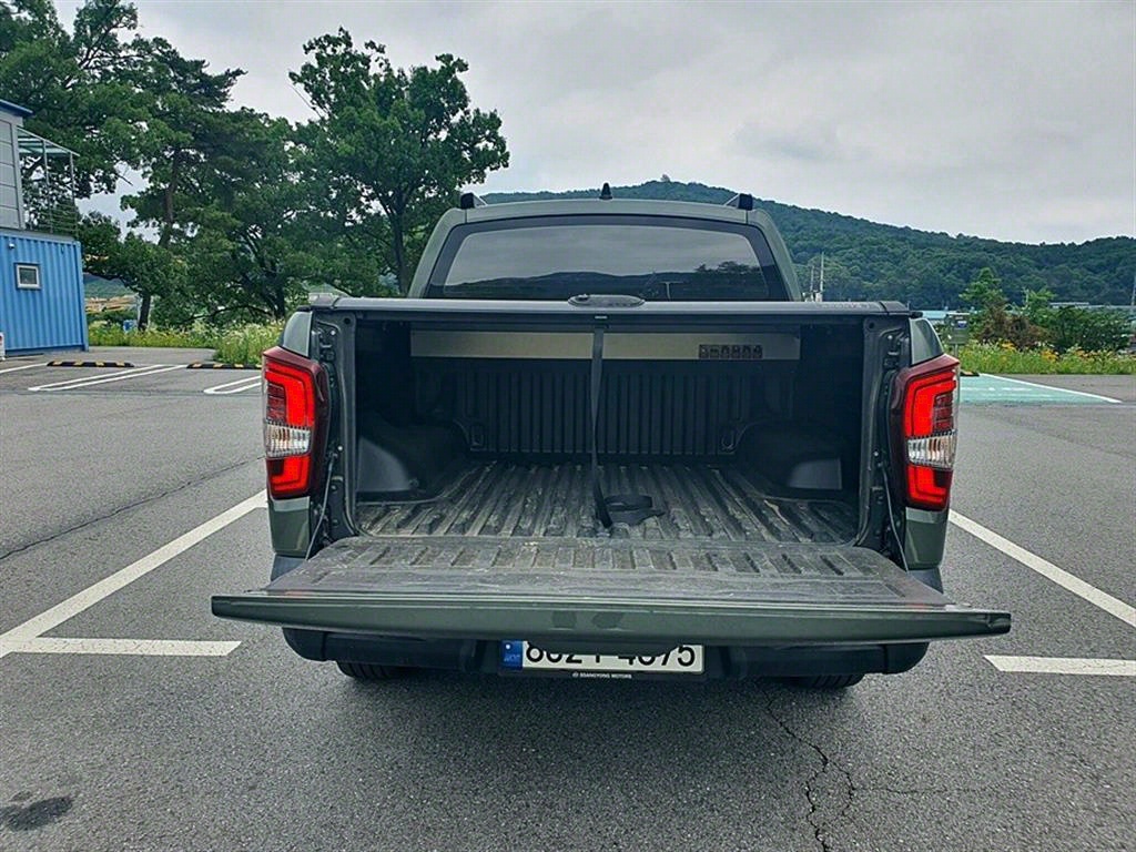 Ssangyong Rexton - Vista 8