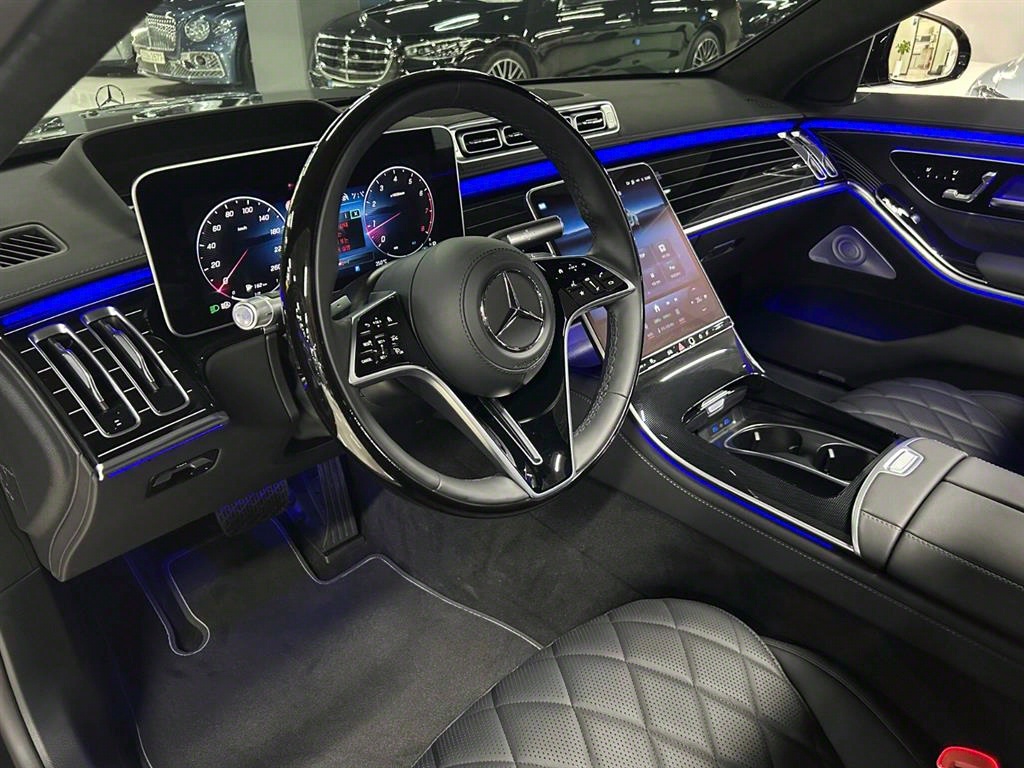 Mercedes Benz S Class - Vista 8