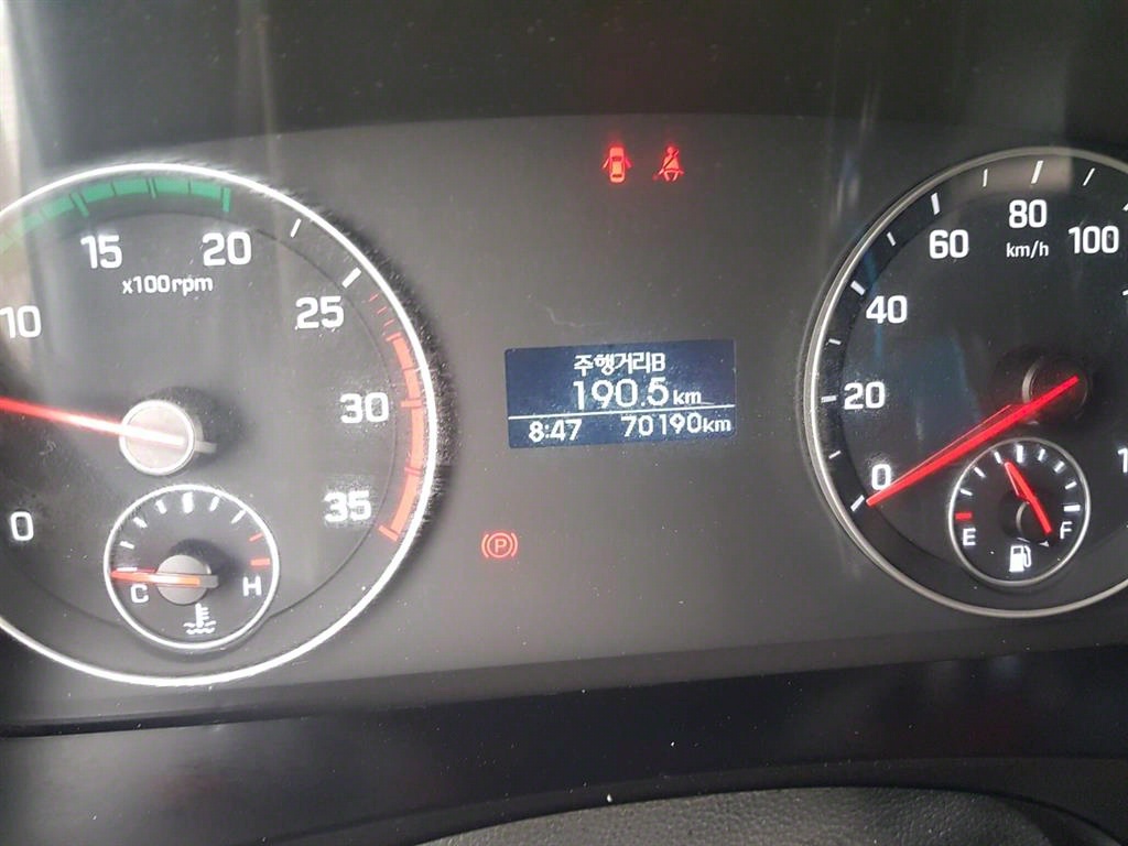 medium and large cargo truck - Vista 10