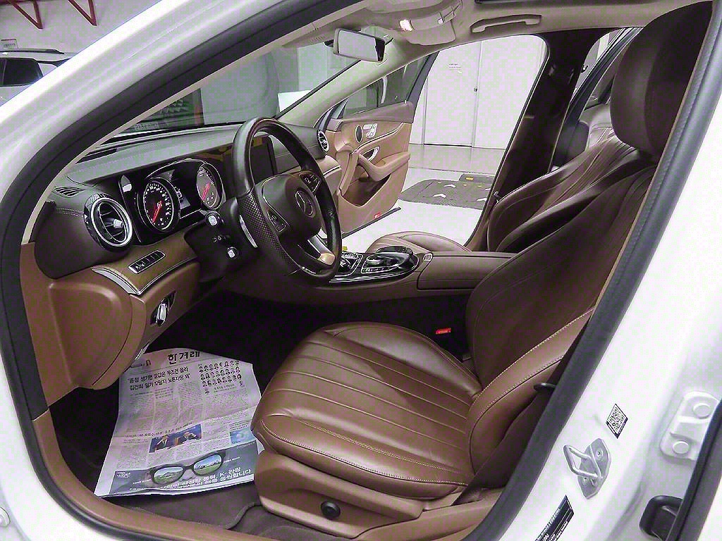 Mercedes Benz E class 2018 Blanco - Importación desde Corea - HF Imports Iquique - Foto 12