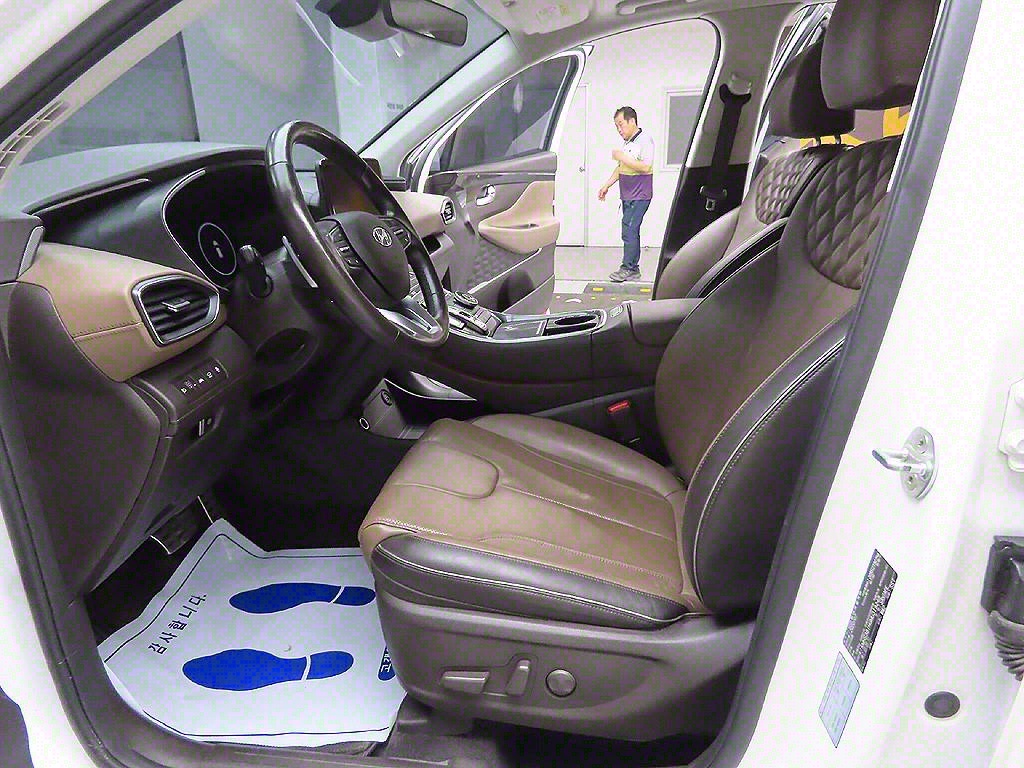 HYUNDAI Santa Fe 2021 Blanco - Importación desde Corea - HF Imports Iquique - Foto 12