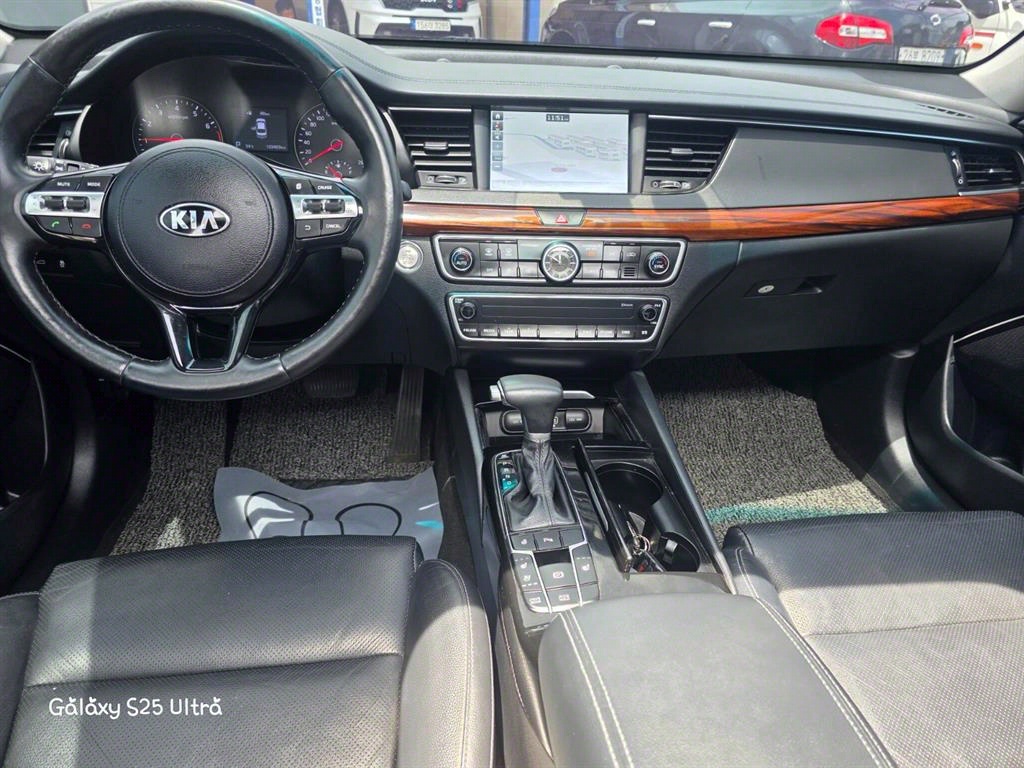 KIA K7 2016 Negro - Importación desde Corea - HF Imports Iquique - Foto 15