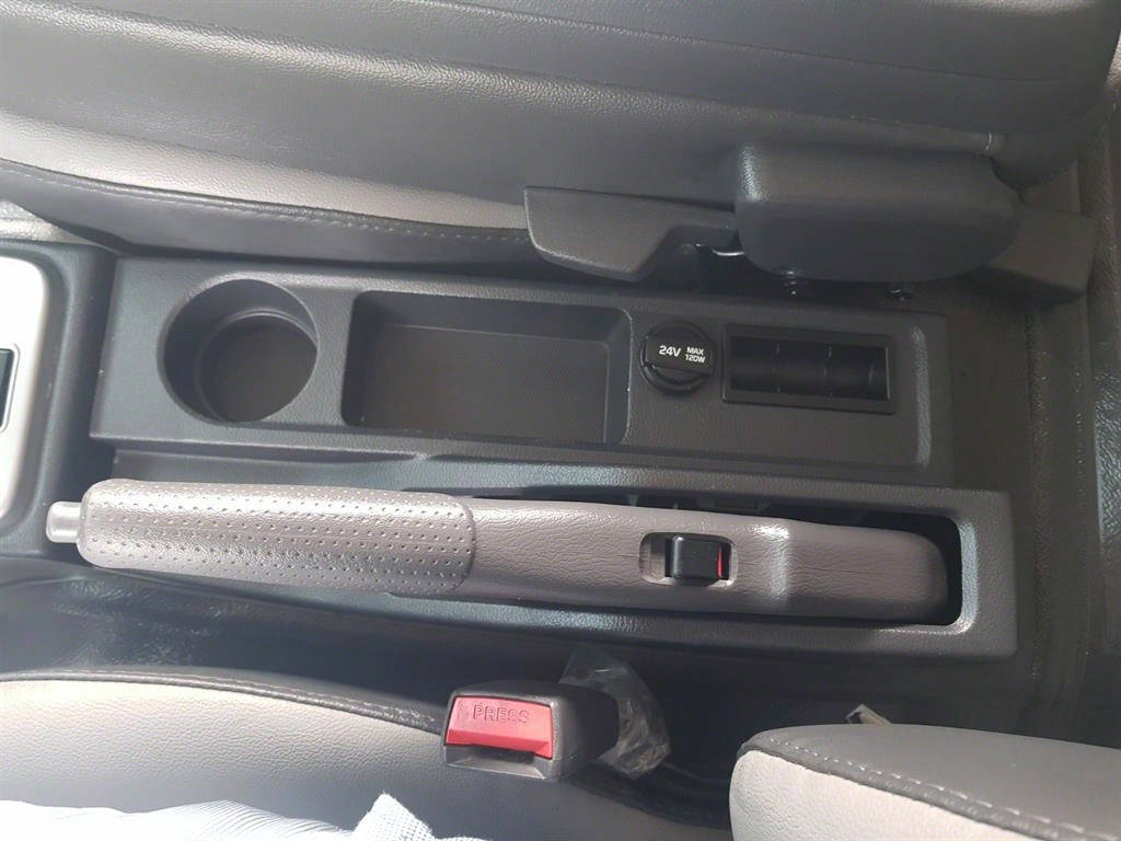 medium and large cargo truck 2019 Blanco - Importación desde Corea - HF Imports Iquique - Foto 18