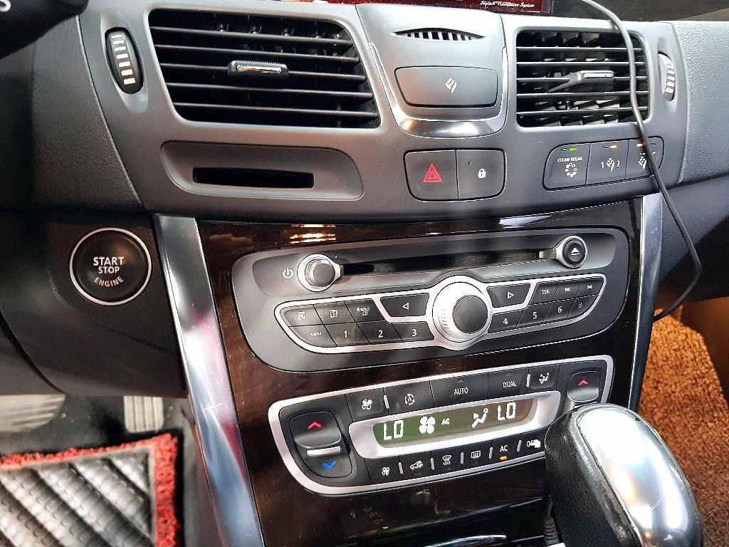 SAMSUNG SM5 2011 Plateado - Importación desde Corea - HF Imports Iquique - Foto 13