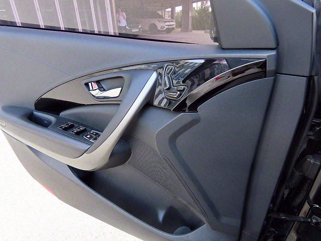 HYUNDAI Grandeur - Vista 11