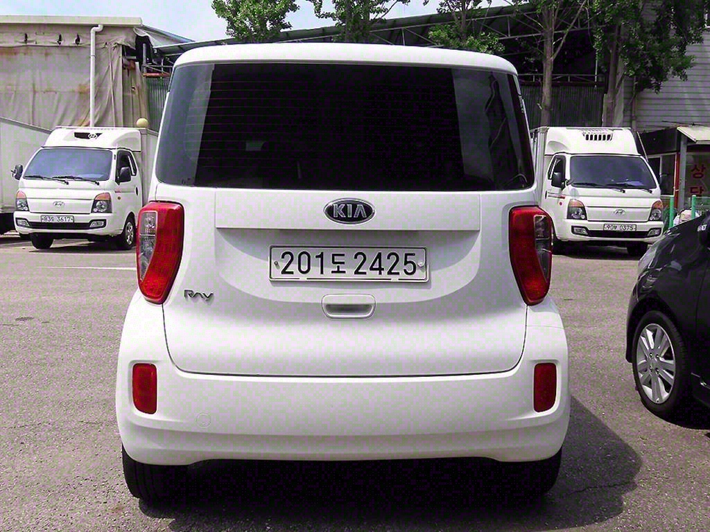 KIA Ray - Vista 4